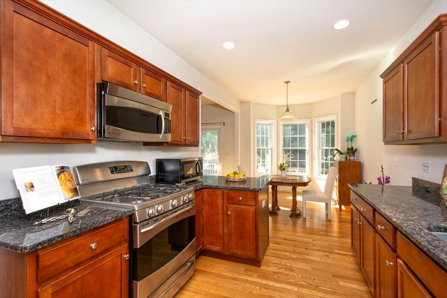 28 Picket Fence, Plymouth, MA 02360