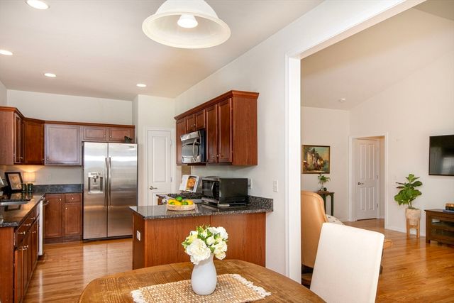 28 Picket Fence, Plymouth, MA 02360