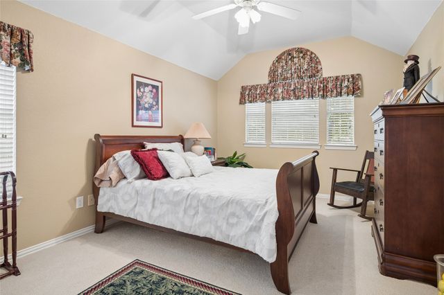 405 Royal Colonnade, Arlington, TX 76011