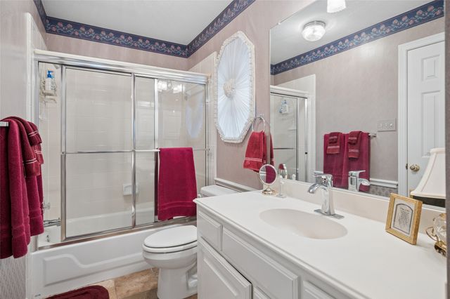 405 Royal Colonnade, Arlington, TX 76011