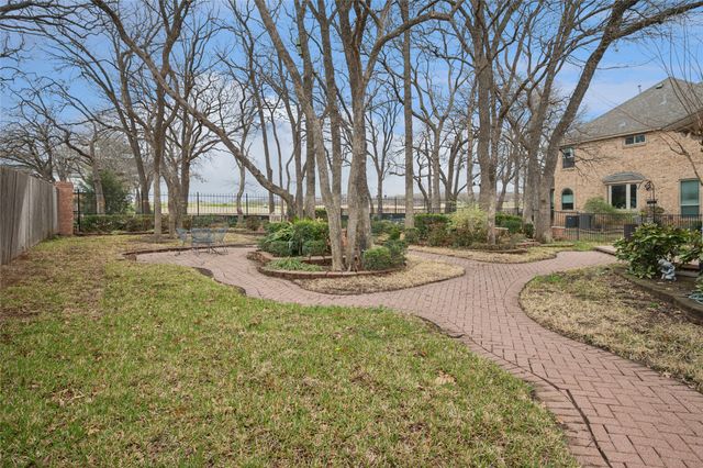405 Royal Colonnade, Arlington, TX 76011