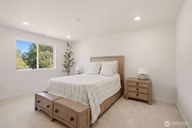 9711 Mckinley Avenue E, Tacoma, WA 98445