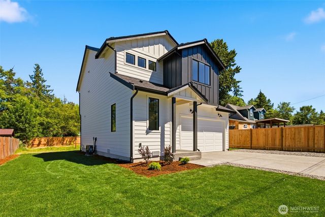 9711 Mckinley Avenue E, Tacoma, WA 98445