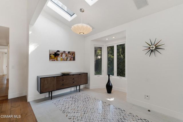 31935 Kingspark Court, Westlake Village, CA 91361