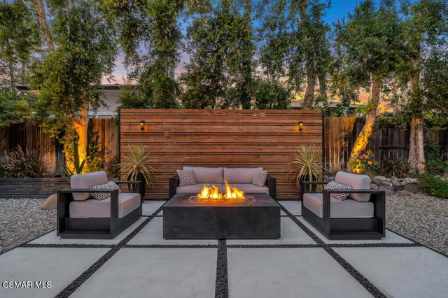 31935 Kingspark Court, Westlake Village, CA 91361