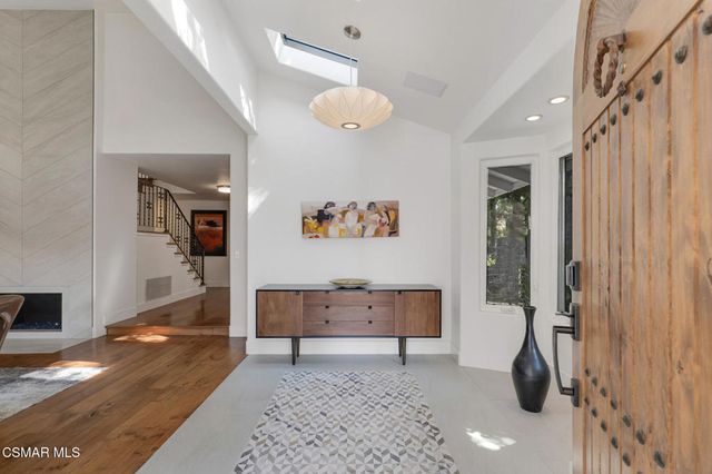 31935 Kingspark Court, Westlake Village, CA 91361