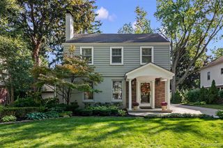 203 Aqua Court, Royal Oak, MI 48073