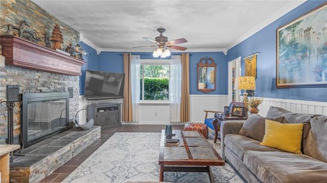 3429 Poppy CRES, Virginia Beach, VA 23453