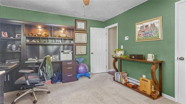 3429 Poppy CRES, Virginia Beach, VA 23453