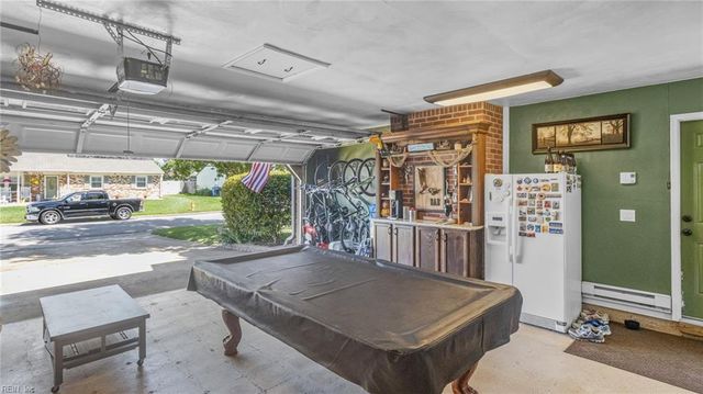 3429 Poppy CRES, Virginia Beach, VA 23453