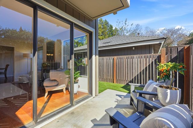 137 Union Avenue A, Campbell, CA 95008