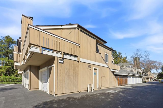 137 Union Avenue A, Campbell, CA 95008