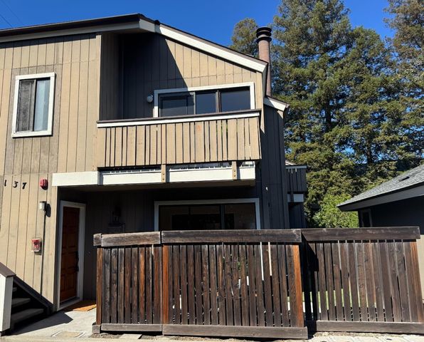 137 Union Avenue A, Campbell, CA 95008