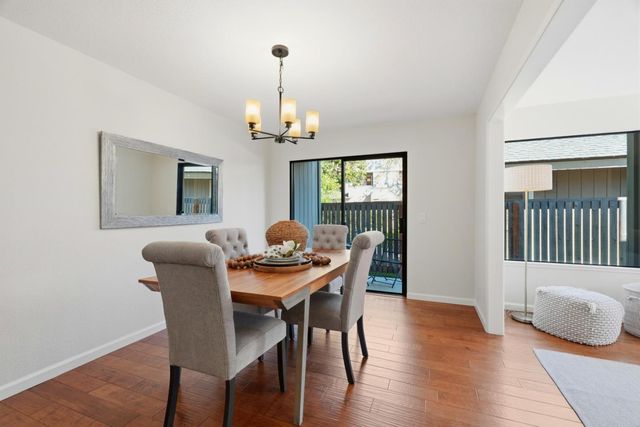 137 Union Avenue A, Campbell, CA 95008