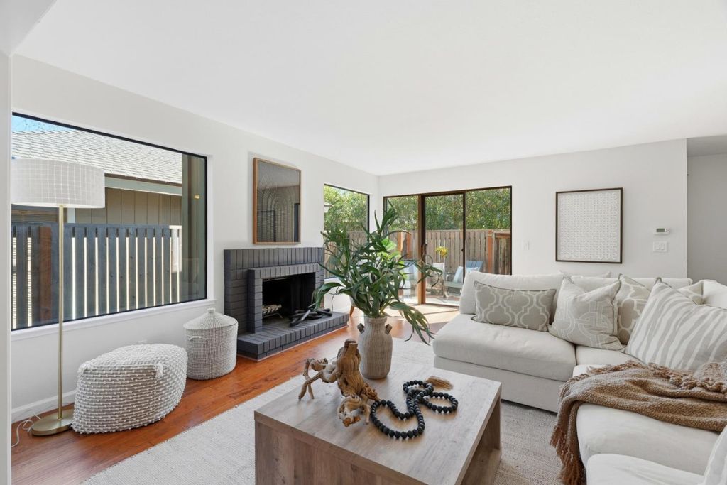 137 Union Avenue A, Campbell, CA 95008