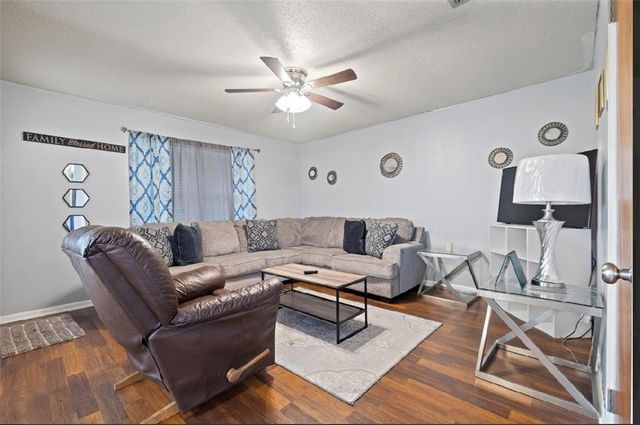 805 RAMPART Street, Alexandria, LA 71302
