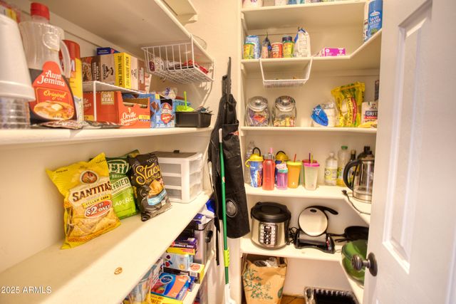 2745 S HIDDEN OAKS Drive, Show Low, AZ 85901