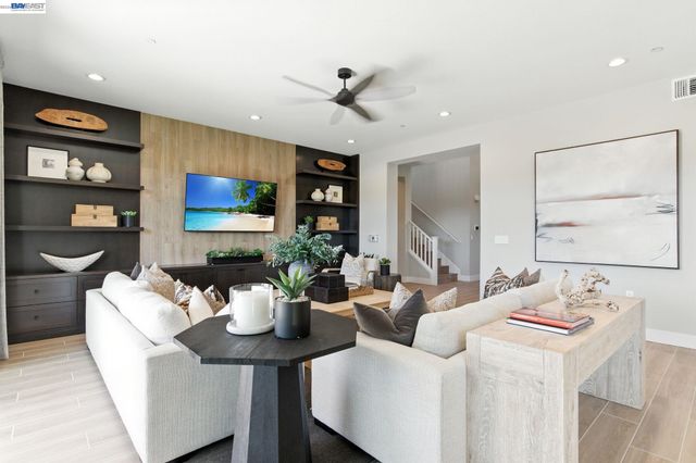1591 Ponza Circle, Brentwood, CA 94513