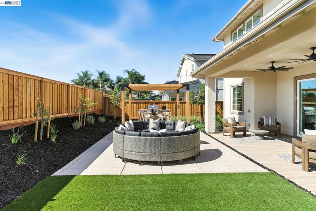 1591 Ponza Circle, Brentwood, CA 94513
