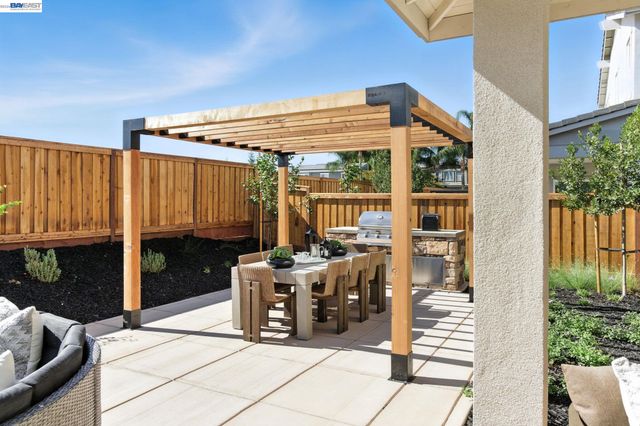 1591 Ponza Circle, Brentwood, CA 94513