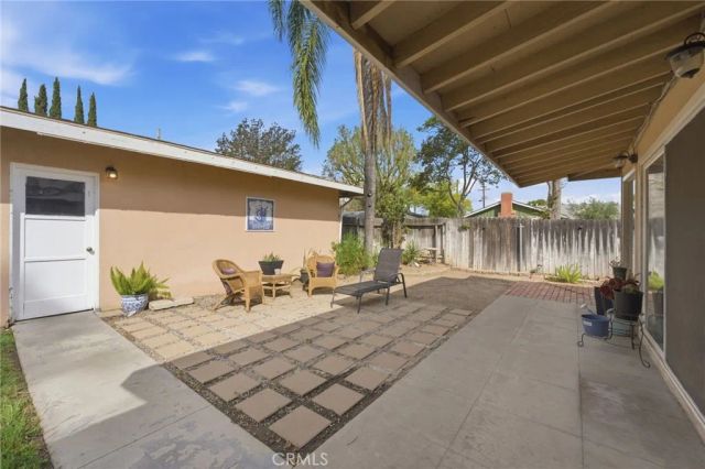5230 Old Mill Road, Riverside, CA 92504