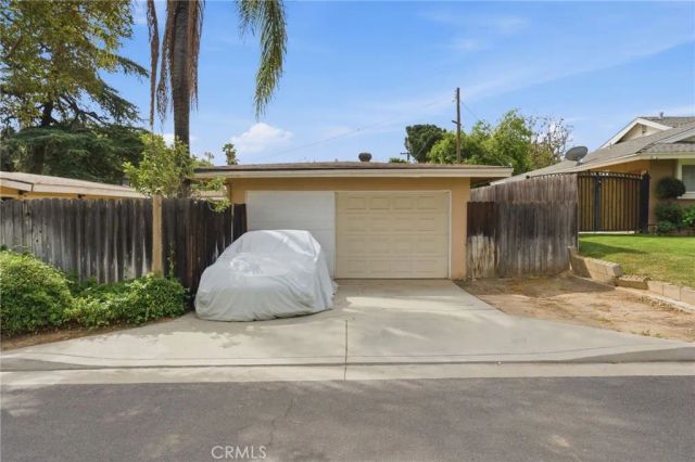 5230 Old Mill Road, Riverside, CA 92504
