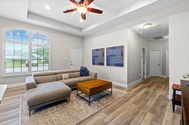 1900 Little Elm TRL 153, Cedar Park, TX 78613