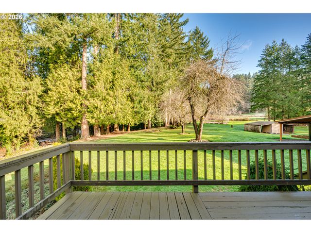 724 OSTRANDER Rd, Kelso, WA 98626