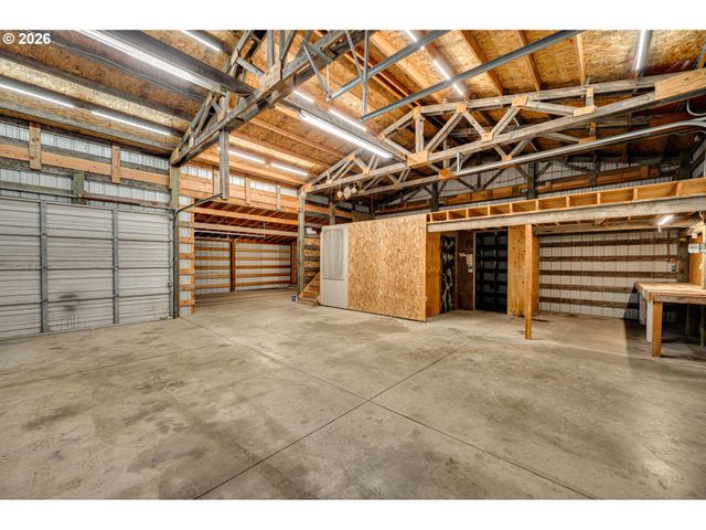 724 OSTRANDER Rd, Kelso, WA 98626