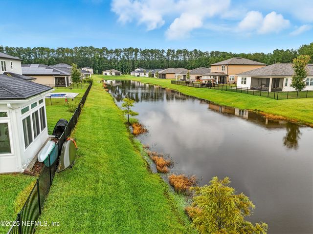 12601 LAKE MADISON Lane, Jacksonville, FL 32218