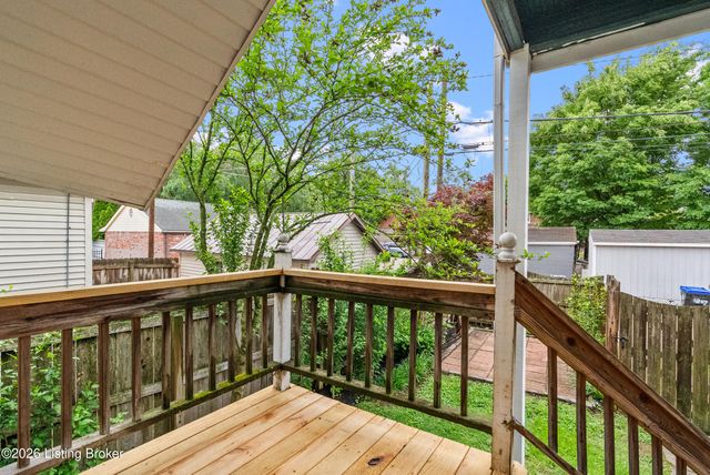 1840 Deer Park Ave, Louisville, KY 40205
