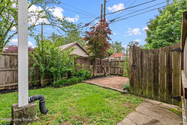 1840 Deer Park Ave, Louisville, KY 40205