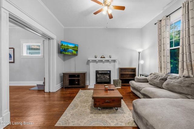 1840 Deer Park Ave, Louisville, KY 40205
