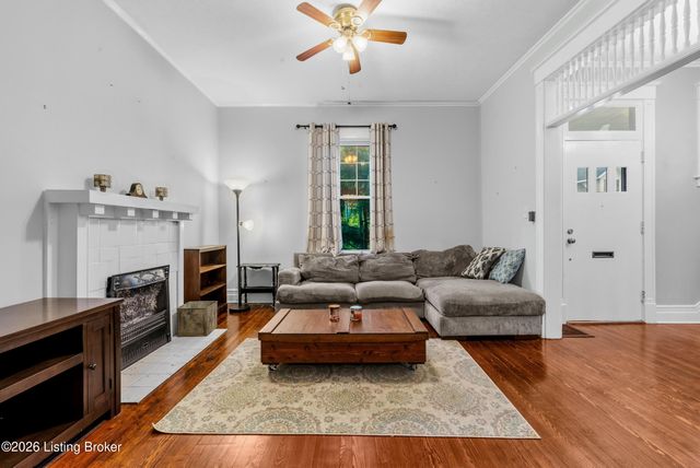 1840 Deer Park Ave, Louisville, KY 40205