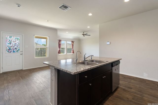 944 Chachalaca, Seguin, TX 78155