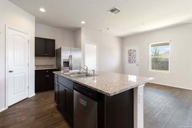 944 Chachalaca, Seguin, TX 78155