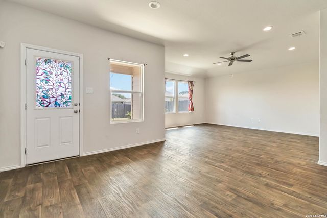 944 Chachalaca, Seguin, TX 78155