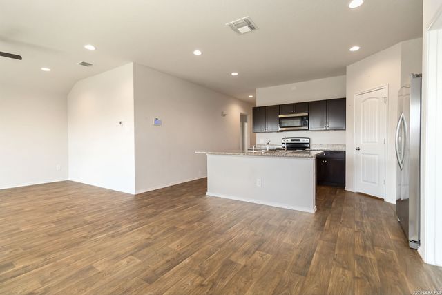 944 Chachalaca, Seguin, TX 78155