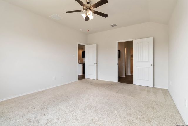 944 Chachalaca, Seguin, TX 78155