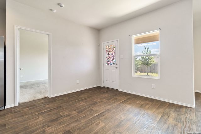 944 Chachalaca, Seguin, TX 78155