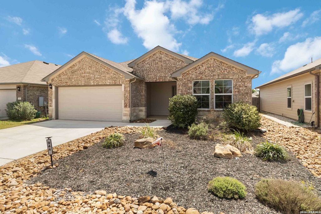 944 Chachalaca, Seguin, TX 78155