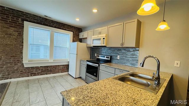 3683 Montana Street, St Louis, MO 63116