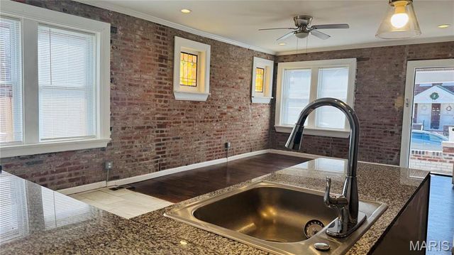 3683 Montana Street, St Louis, MO 63116