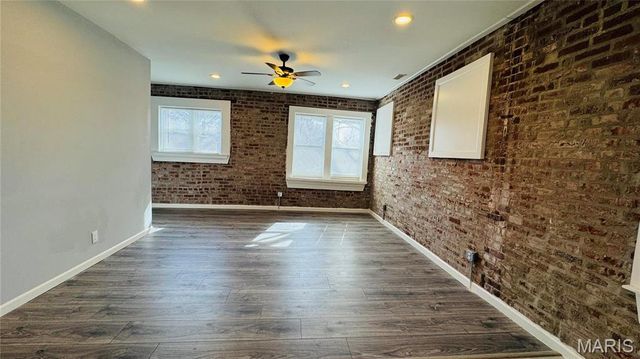 3683 Montana Street, St Louis, MO 63116