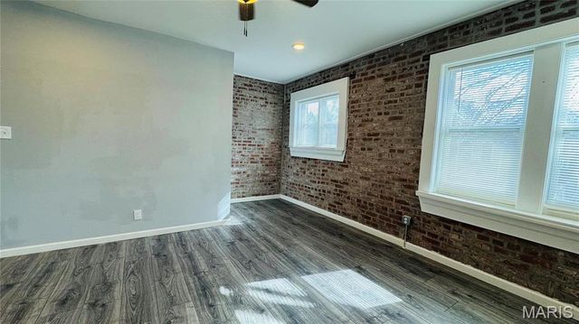 3683 Montana Street, St Louis, MO 63116