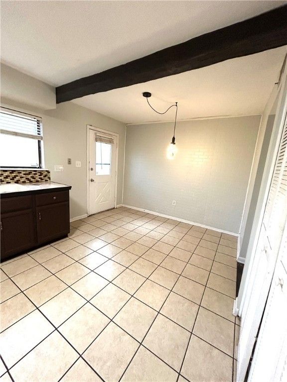 Image 7 of property listing at 10710 Egmont Road 19, Savannah, GA 31406