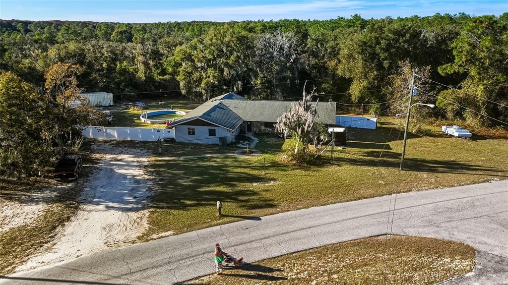 6106 IDLE A WHILE CIRCLE, Dade City, FL 33523