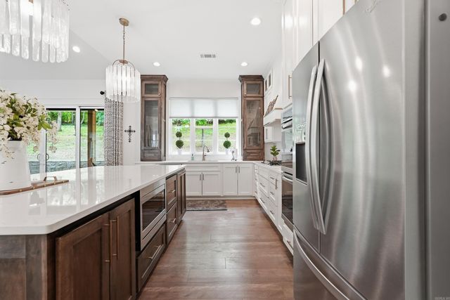 64 Moseley Lane, Conway, AR 72032
