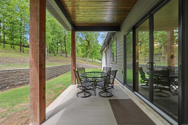 64 Moseley Lane, Conway, AR 72032