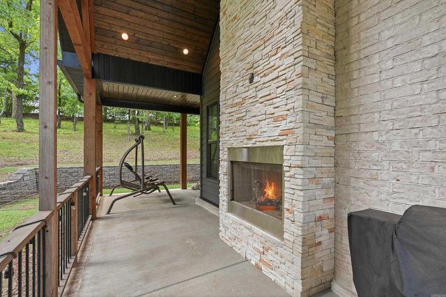 64 Moseley Lane, Conway, AR 72032